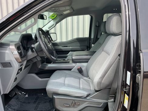 Used 2025 Ford F150 XLT w/ Equipment Group 302A MID AWD/4WD image 9