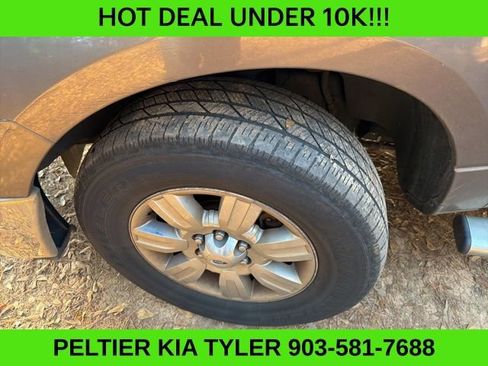 Used 2010 Ford F150 XLT image 4