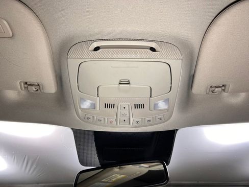 Used 2020 Ford Expedition Platinum image 14