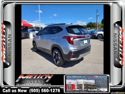 Used 2024 Kia Seltos EX image 3