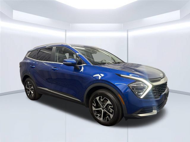 Certified 2024 Kia Sportage EX AWD/4WD image 9