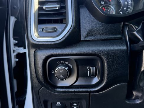 Used 2022 RAM 1500 Big Horn image 24