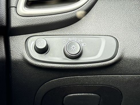 Used 2020 Chevrolet Trax LS w/ Tint and Cruise Package image 12