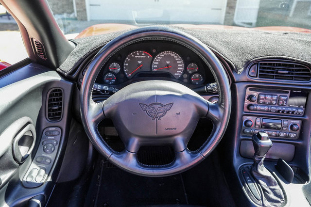 Used 1999 Chevrolet Corvette Convertible w/ Memory Pkg RWD image 72
