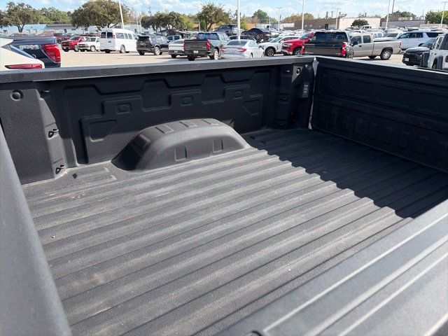 Used 2025 Chevrolet Silverado 2500 Custom w/ Custom Value Package AWD/4WD image 9
