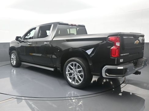 Used 2024 Chevrolet Silverado 1500 LTZ w/ LTZ Premium Package image 4