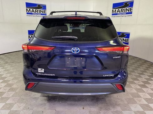 Used 2021 Toyota Highlander Limited AWD/4WD image 17