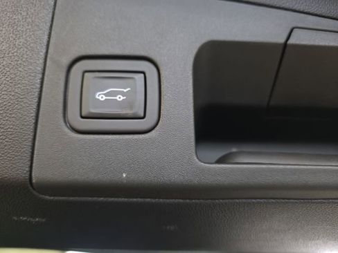 Certified 2024 Cadillac XT5 Sportv image 13