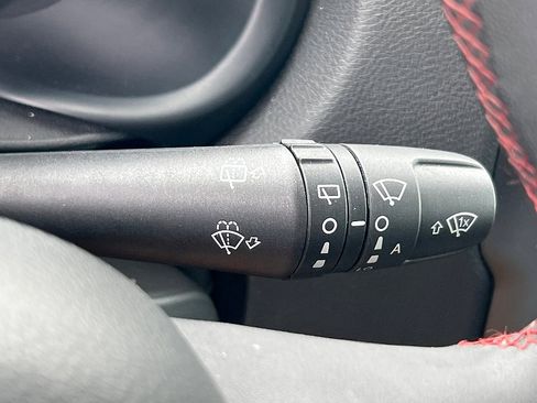 Used 2023 Jeep Renegade Trailhawk image 16