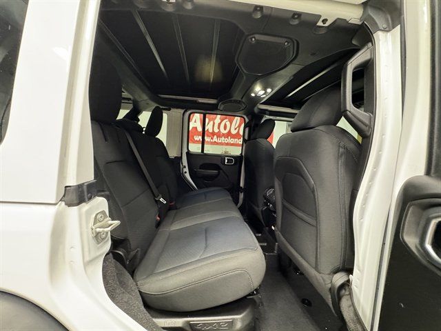 Used 2023 Jeep Wrangler Unlimited w/ Sun & Screen Package AWD/4WD image 15
