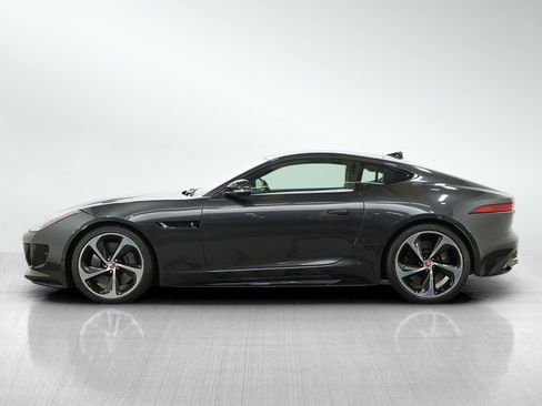 Used 2017 Jaguar F-TYPE R AWD/4WD image 2