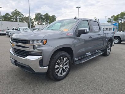 Used 2022 Chevrolet Silverado 1500 LT w/ Z71 Off-Road Package