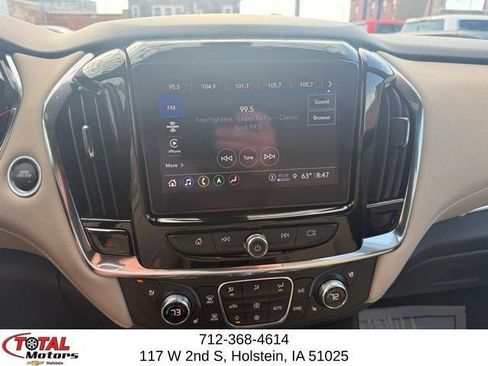 Used 2023 Chevrolet Traverse Premier w/ LPO, Floor Liner Package AWD/4WD image 28