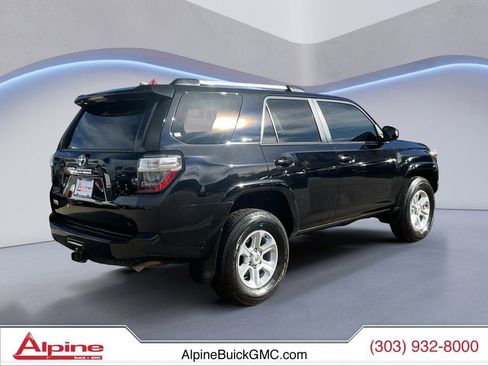 Used 2022 Toyota 4Runner SR5 image 5