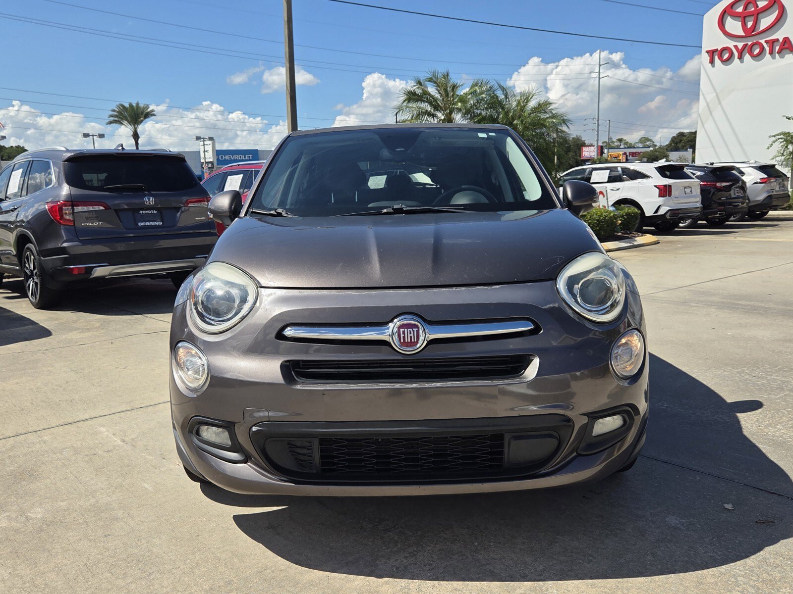 Used 2017 FIAT 500X Lounge w/ Lounge Premium Package (FWD) image 2