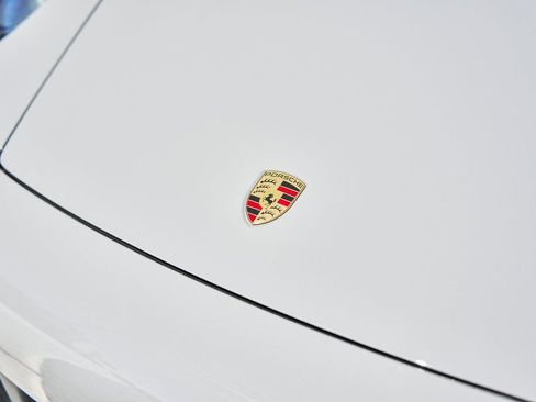 Used 2024 Porsche 911 Carrera 4S w/ Premium Package image 6