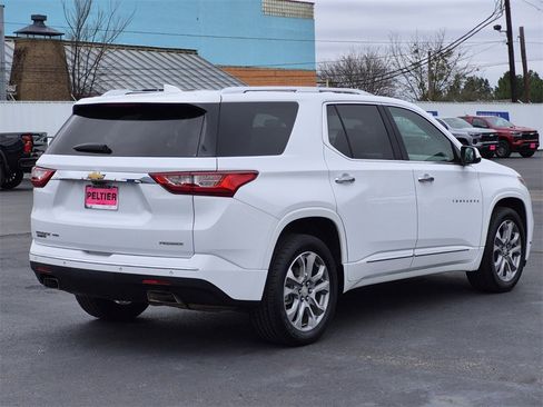 Used 2021 Chevrolet Traverse Premier w/ LPO, Floor Liner Package image 6