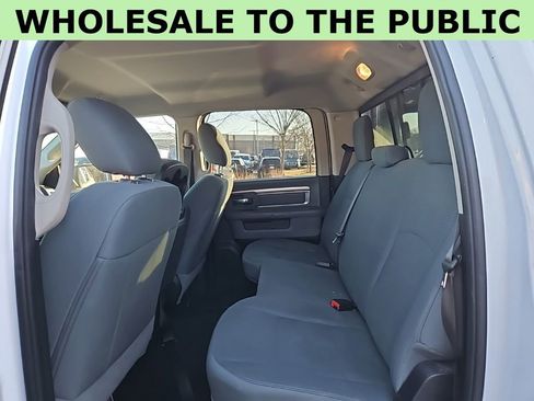 Used 2019 RAM 1500 Classic SLT image 15