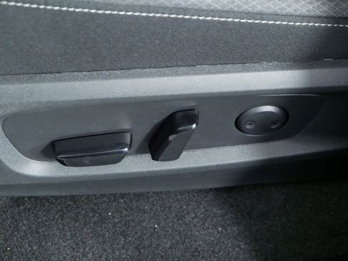 New 2026 Nissan Pathfinder SV AWD/4WD image 25