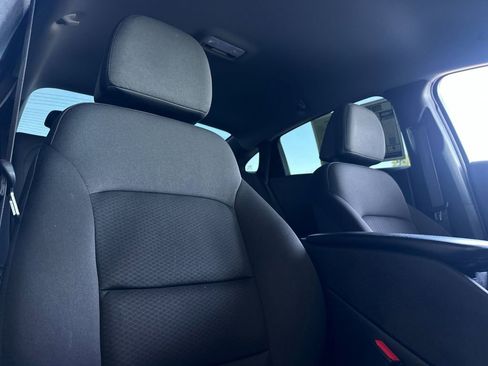 Used 2019 Chevrolet Malibu LT image 16