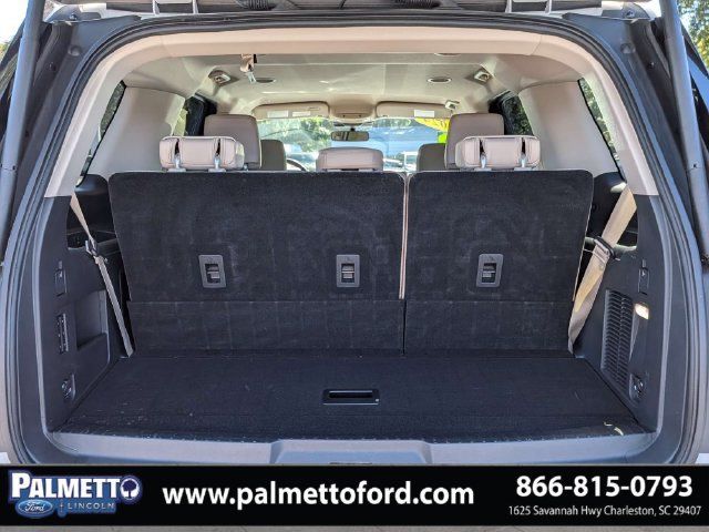 Used 2024 Ford Expedition XLT RWD image 13