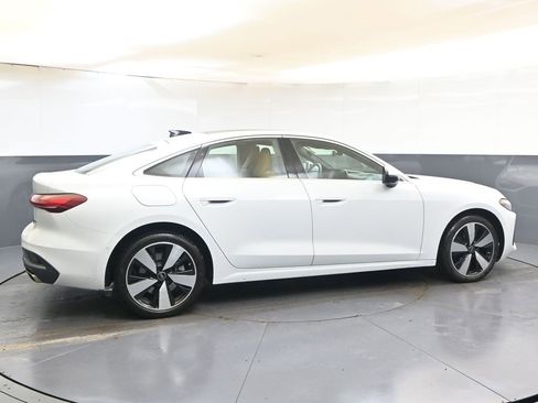 Used 2025 Audi A5 2.0T Premium Plus w/ Premium Plus image 6