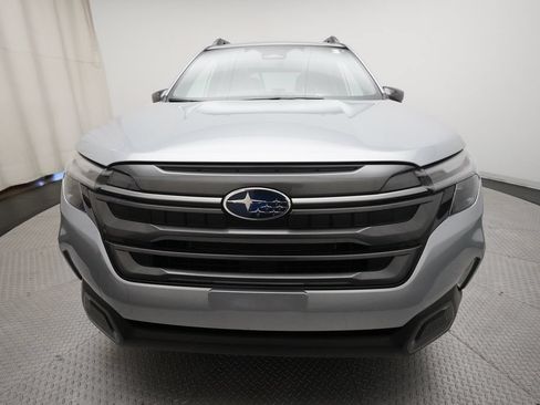 Certified 2025 Subaru Forester Limited AWD/4WD image 11