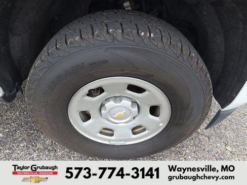 Used 2020 Chevrolet Colorado W/T RWD image 12