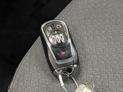 Used 2025 Buick Encore GX Preferred FWD image 23