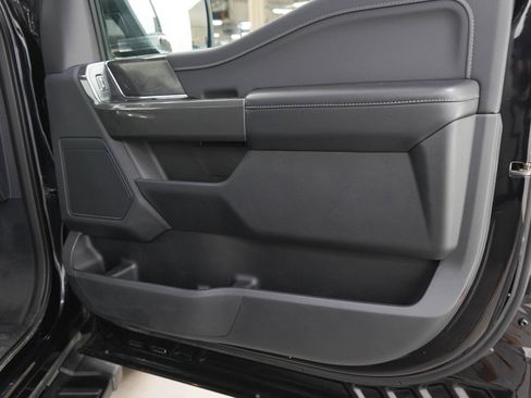 Used 2022 Ford F150 XLT w/ Equipment Group 302A High AWD/4WD image 9
