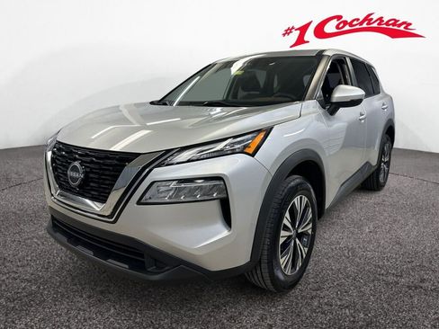Used 2022 Nissan Rogue SV AWD/4WD image 32