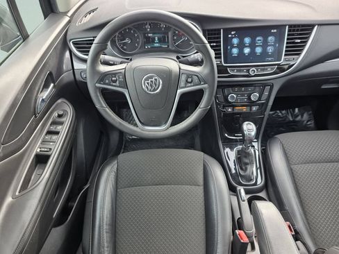 Used 2017 Buick Encore Preferred AWD/4WD image 28