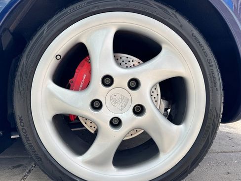 Used 2002 Porsche Boxster S RWD image 14