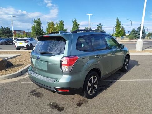 Used 2018 Subaru Forester 2.5i Premium w/ All-Weather Package AWD/4WD image 3