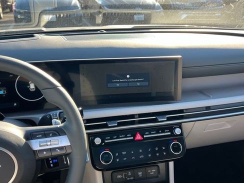 New 2026 Hyundai Tucson Limited image 18