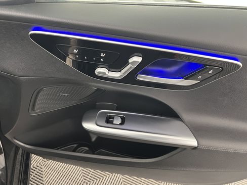 Certified 2025 Mercedes-Benz C 300 4MATIC Sedan image 24