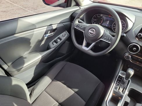 Used 2025 Nissan Sentra SV image 13