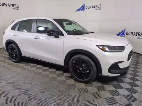 New 2026 Honda HR-V Sport image 7
