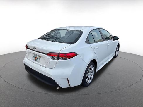 Used 2025 Toyota Corolla LE image 8