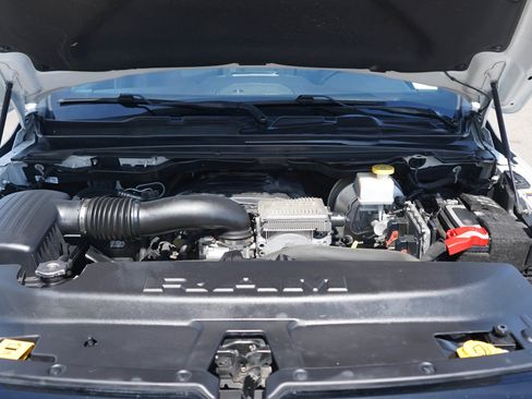 Used 2022 RAM 1500 Big Horn AWD/4WD image 30