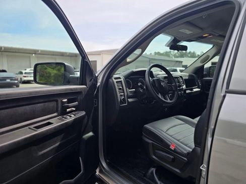 Used 2023 RAM 1500 Tradesman w/ Chrome Appearance Group AWD/4WD image 9