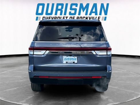 Used 2023 Lincoln Navigator Reserve image 5