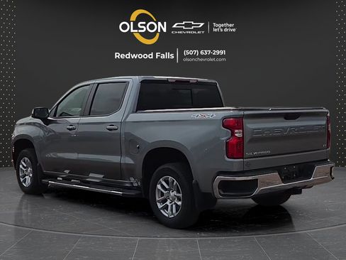 Used 2024 Chevrolet Silverado 1500 LT w/ Convenience Package II AWD/4WD image 3