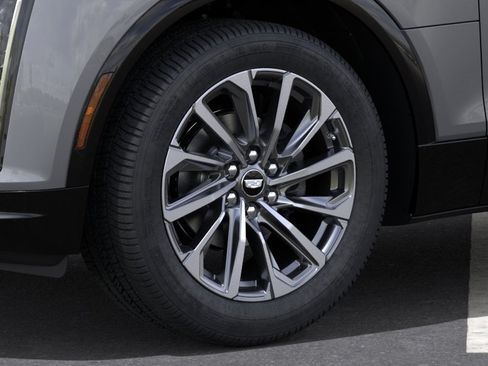 New 2027 Cadillac Lyriq Sport RWD image 9