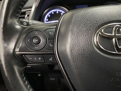 Used 2024 Toyota Camry SE image 21