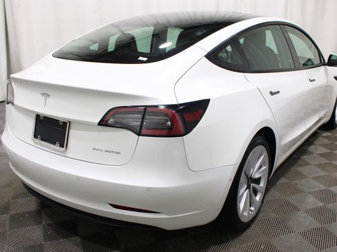 Used 2021 Tesla Model 3 Long Range AWD/4WD image 25