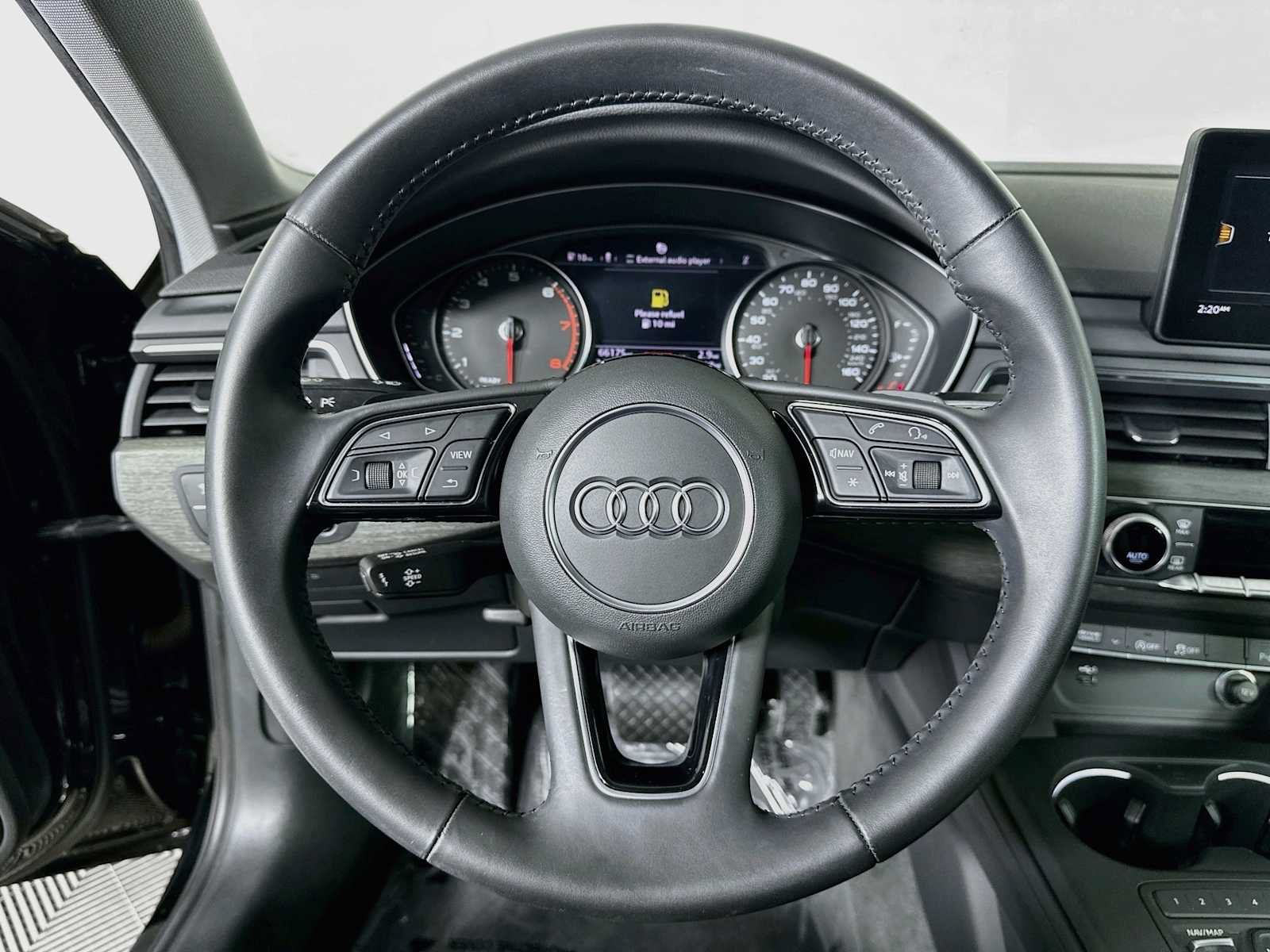 Used 2019 Audi A4 2.0T Premium FWD image 11