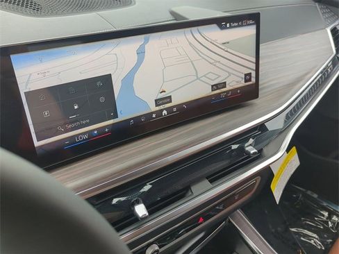 New 2026 BMW X7 xDrive40i w/ M Sport Package image 19