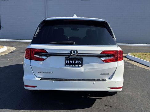 Used 2023 Honda Odyssey Touring image 23