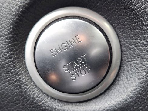 Used 2020 Mercedes-Benz GLA 250 image 22